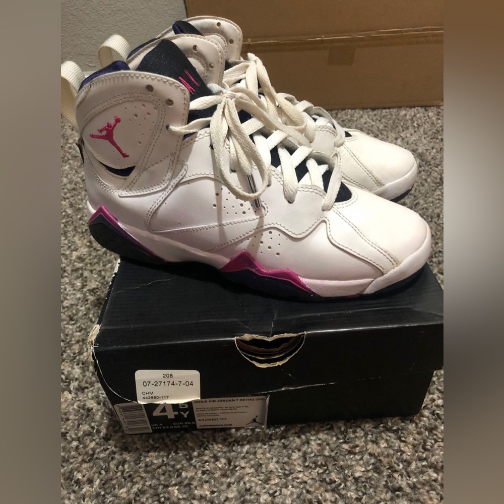 Jordan Retro 7